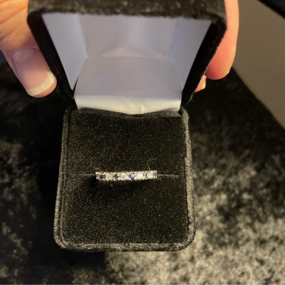 1/4 ct. t.w. Diamond and Sapphire Wedding Ring in 10K Yellow Gold